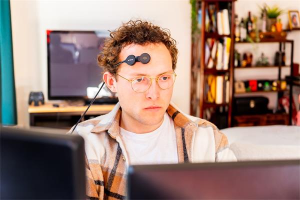 便携式近红外脑氧&肌氧测试系统PortaLite - 图片 5